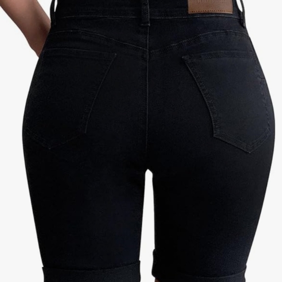 Women's Bermuda Jean Shorts (NWOT) - Picture 6 of 7